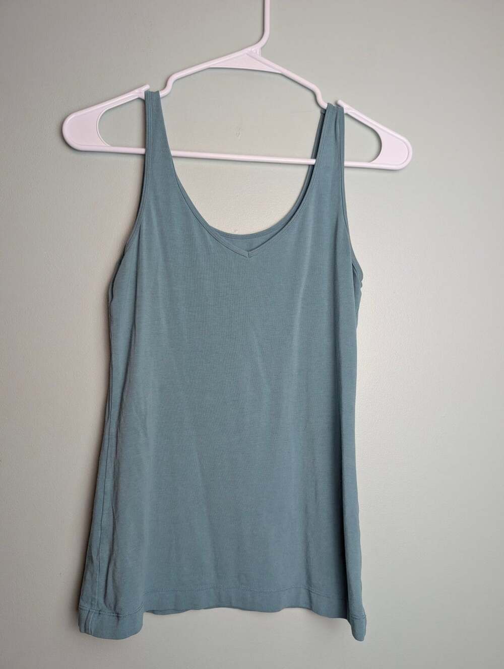 Costco Tank Top Blue Cotton Ribbed Scoop Neck Sleeveless Casual